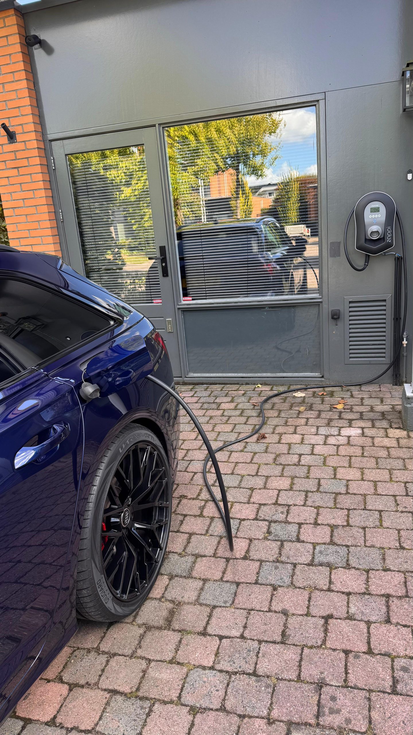 laadpaal kopen apeldoorn